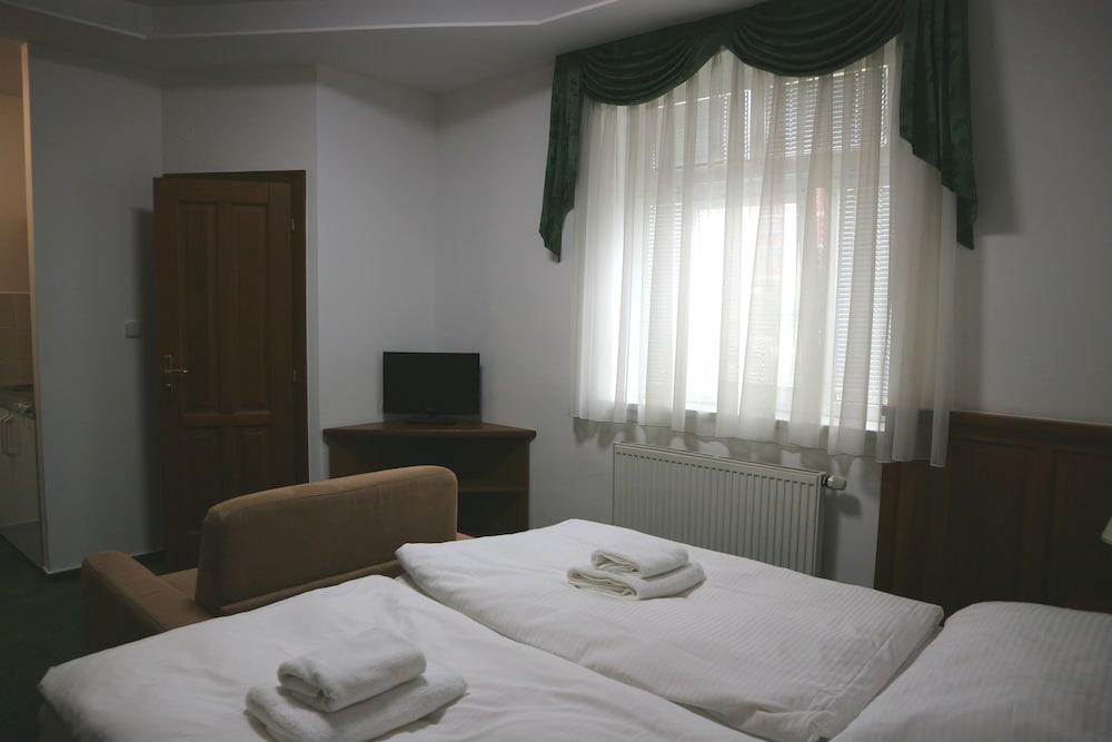 Hotel Peko براغ المظهر الخارجي الصورة